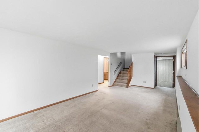 6028 Saddle Ridge, Portage, WI 53901