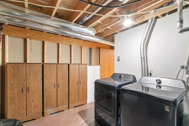 6028 Saddle Ridge, Portage, WI 53901