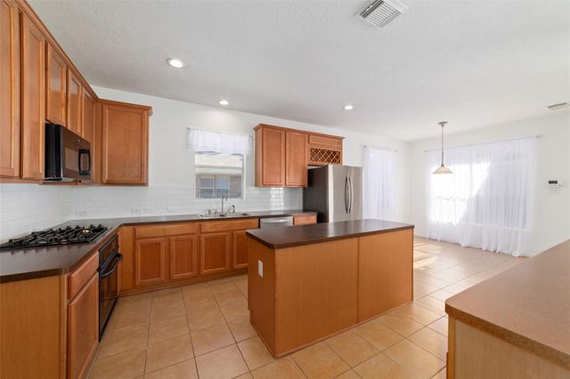 2618 Bridgestone Park Lane, Spring, TX 77386