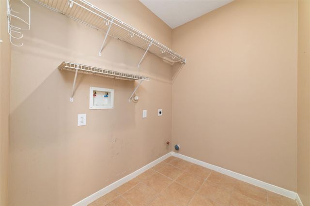 2618 Bridgestone Park Lane, Spring, TX 77386