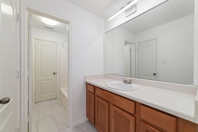 2618 Bridgestone Park Lane, Spring, TX 77386