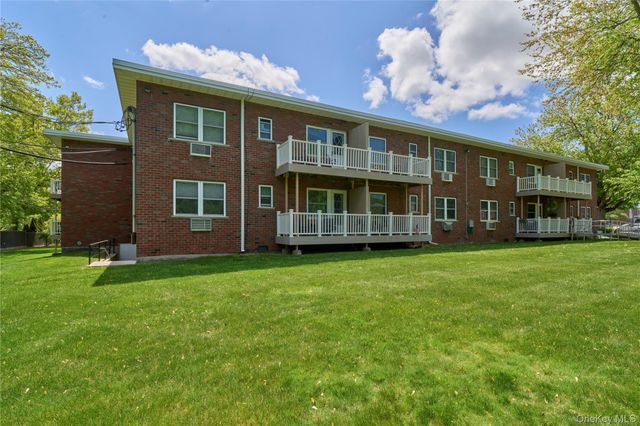 183 Farber Drive 183, West Babylon, NY 11704