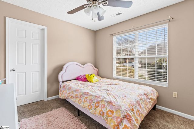 223 Woodruff Park Lane, Simpsonville, SC 29681