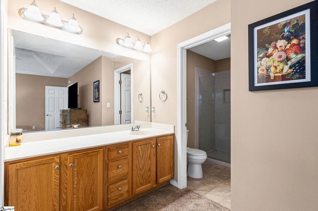 223 Woodruff Park Lane, Simpsonville, SC 29681