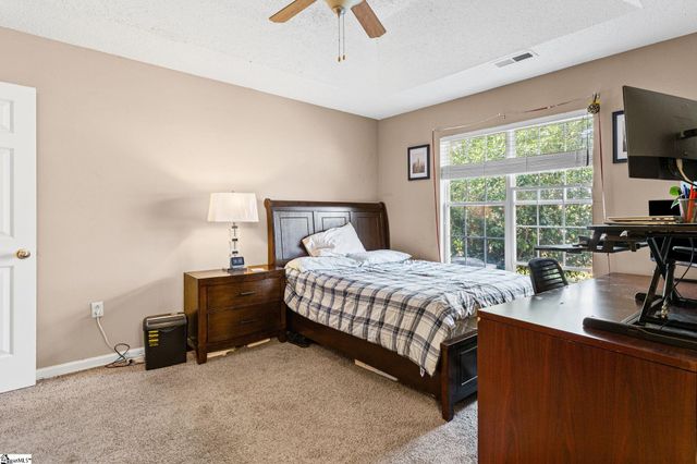 223 Woodruff Park Lane, Simpsonville, SC 29681