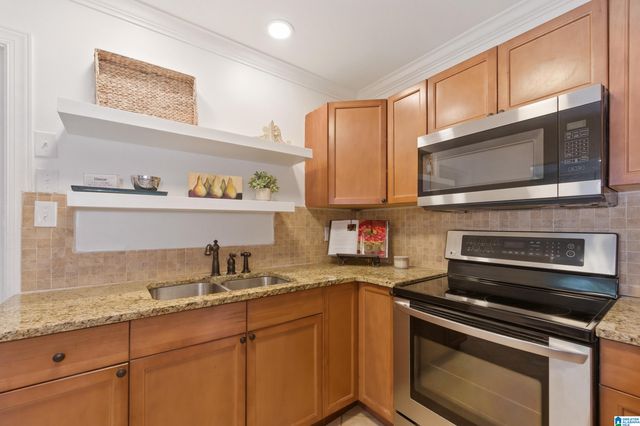 140 WOODSIDE DRIVE, Irondale, AL 35210