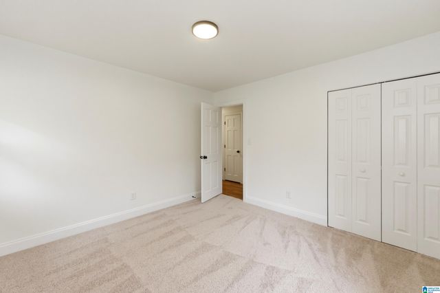 140 WOODSIDE DRIVE, Irondale, AL 35210