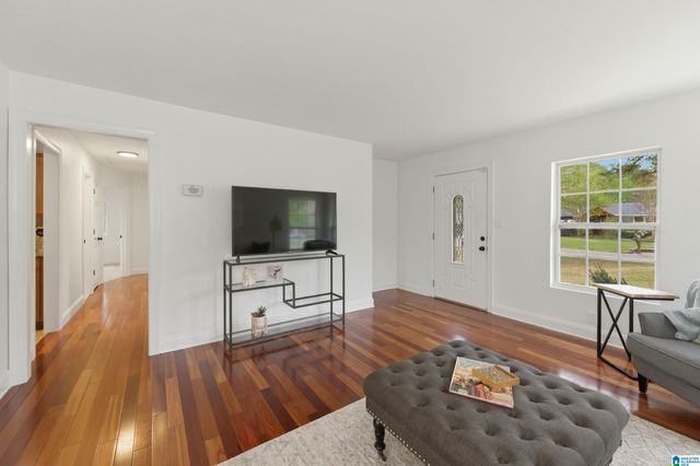 140 WOODSIDE DRIVE, Irondale, AL 35210