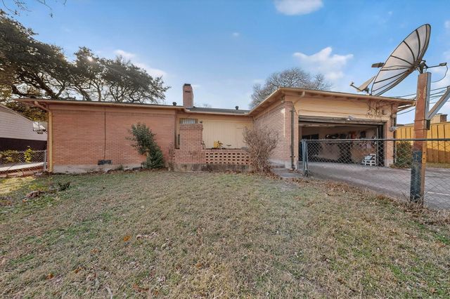 4616 Weehaven Drive, Dallas, TX 75232
