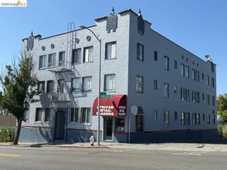 2240 MacArthur Blvd, Oakland, CA 94602