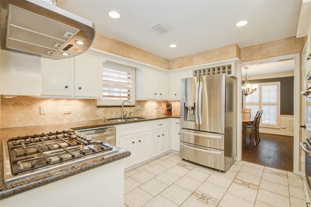 5623 Bermuda Dunes Drive, Houston, TX 77069