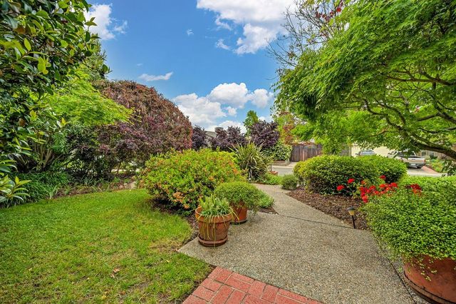 4410 Piedra Ct, Rocklin, CA 95677