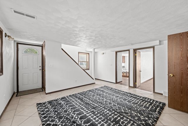 515 8TH Street, Silvis, IL 61282