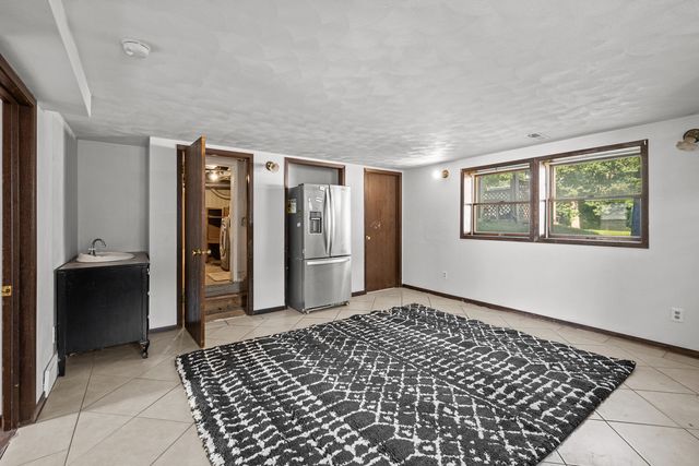 515 8TH Street, Silvis, IL 61282