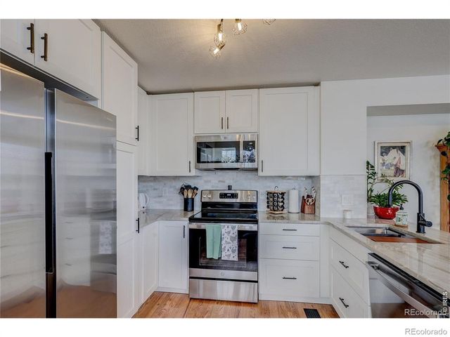 13900 Lake Song Lane B6, Broomfield, CO 80023