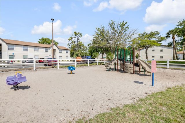 417 BANANA CAY DRIVE J, South Daytona, FL 32119