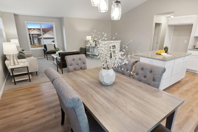 6818 376th Street, North Branch, MN 55056