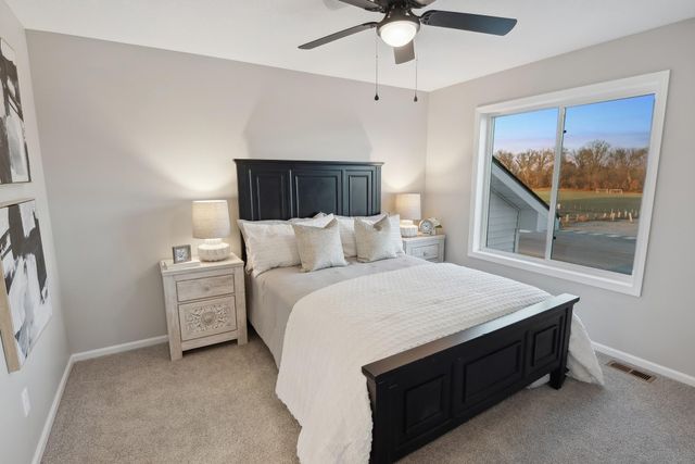 6818 376th Street, North Branch, MN 55056