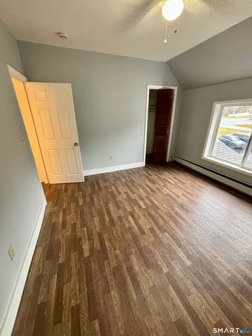 411 Main Street 1, Cromwell, CT 06416