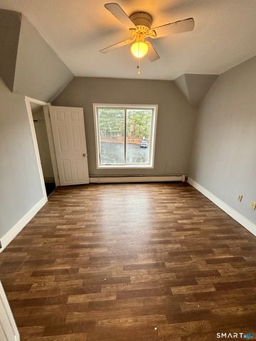 411 Main Street 1, Cromwell, CT 06416