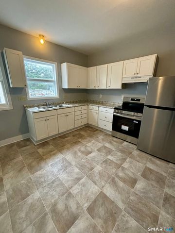 411 Main Street 1, Cromwell, CT 06416