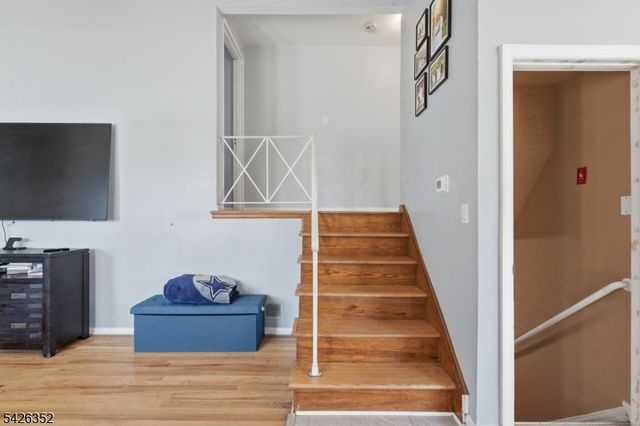 86 Westminster Rd, Woodbridge Twp., NJ 07067