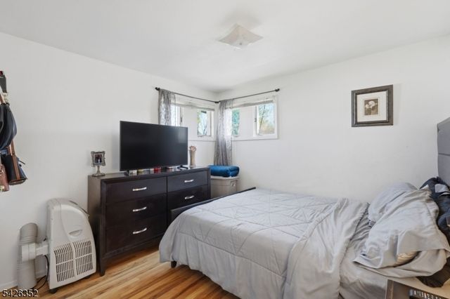 86 Westminster Rd, Woodbridge Twp., NJ 07067