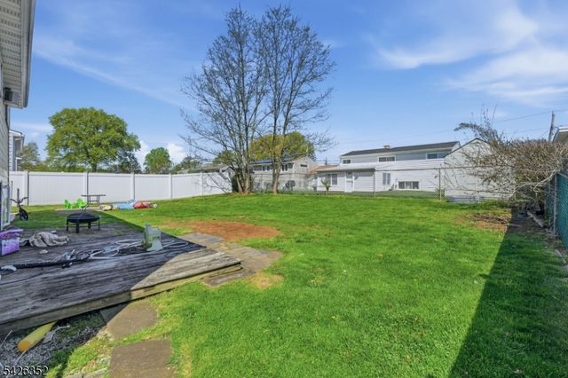 86 Westminster Rd, Woodbridge Twp., NJ 07067