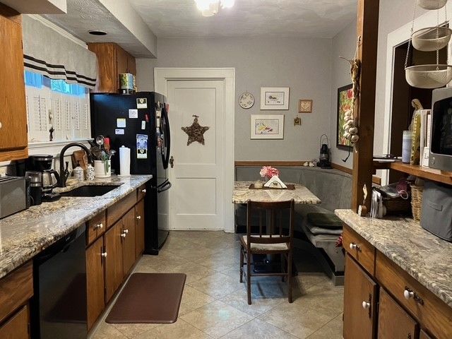 529 SHENLEY Drive, Erie, PA 16505