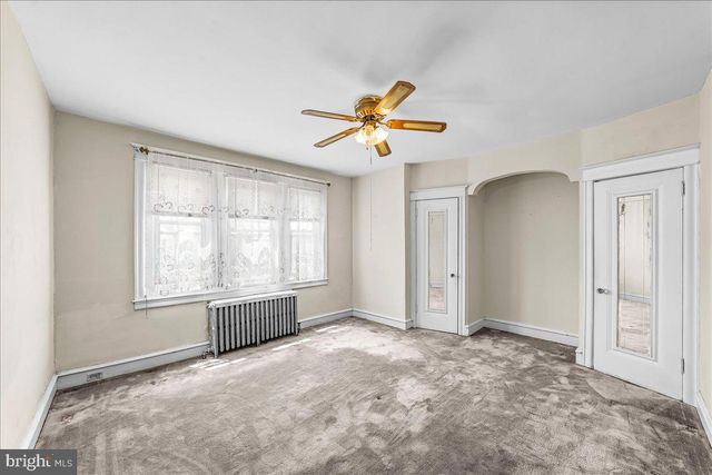 217 AVON RD, Upper Darby, PA 19082