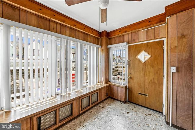 217 AVON RD, Upper Darby, PA 19082