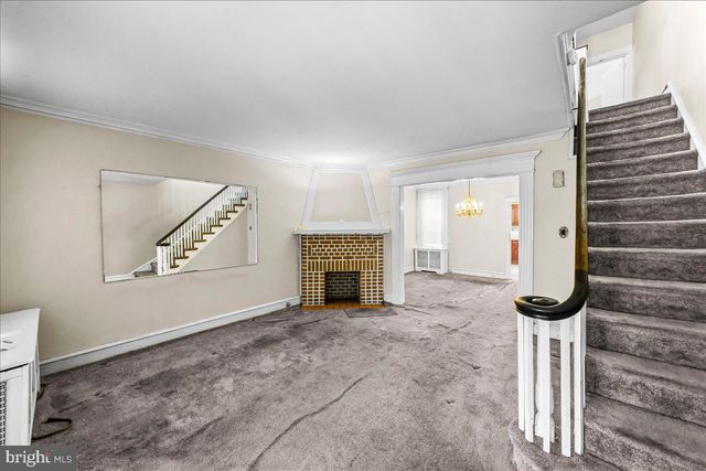 217 AVON RD, Upper Darby, PA 19082