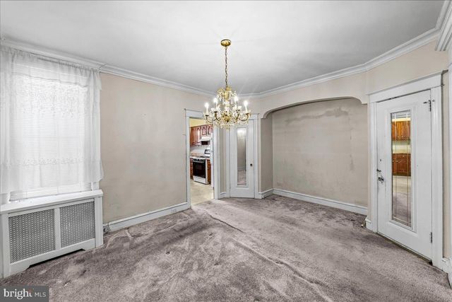 217 AVON RD, Upper Darby, PA 19082
