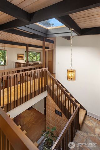 7433 NE 120th Place, Kirkland, WA 98034