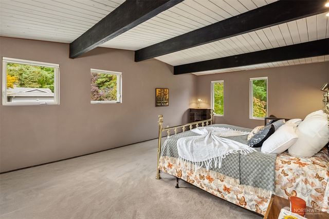 7433 NE 120th Place, Kirkland, WA 98034