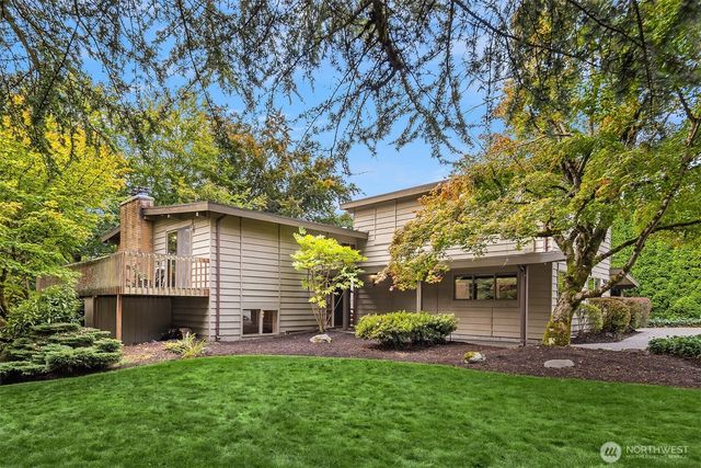 7433 NE 120th Place, Kirkland, WA 98034