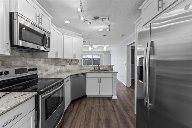 3164 SE Orange Tree Place, Stuart, FL 34997