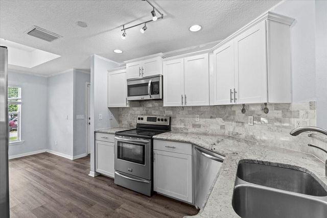 3164 SE Orange Tree Place, Stuart, FL 34997