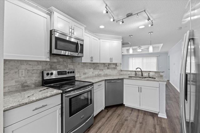 3164 SE Orange Tree Place, Stuart, FL 34997