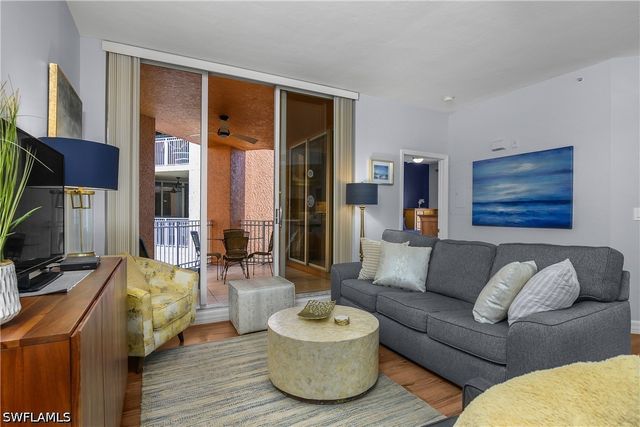 451 BAYFRONT PL 5201, Naples, FL 34102
