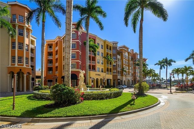 451 BAYFRONT PL 5201, Naples, FL 34102