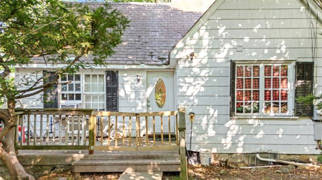 210 Route 100, Katonah, NY 10536