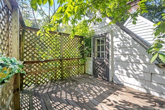 210 Route 100, Katonah, NY 10536