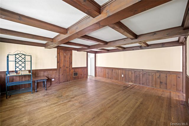 210 Route 100, Katonah, NY 10536