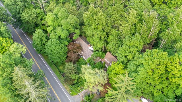 210 Route 100, Katonah, NY 10536