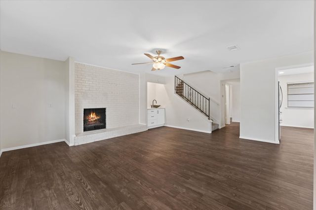 4007 Ridgebrook Drive, Arlington, TX 76015