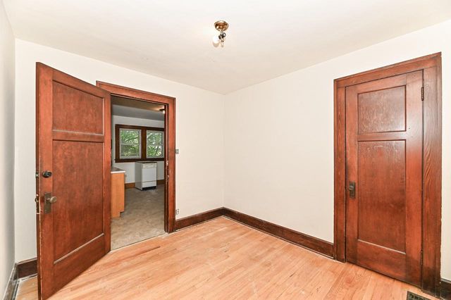 3340 10th AVENUE, Racine, WI 53402