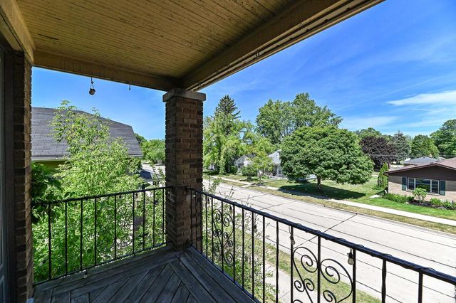 3340 10th AVENUE, Racine, WI 53402