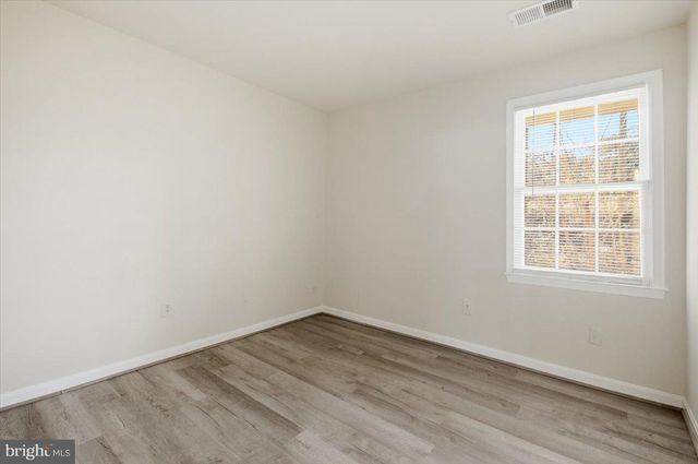 1023-A MARGATE CT, Sterling, VA 20163