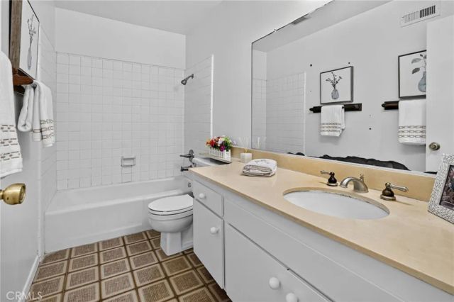 19003 VICKIE Avenue, Cerritos, CA 90703